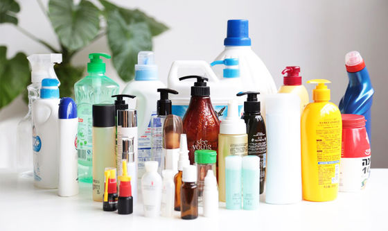 Máquina tampando semi automática plástica de Monoblock da garrafa do gel do Sanitizer da mão