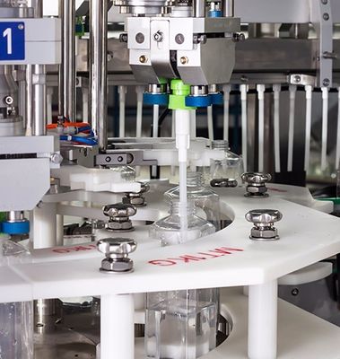 Máquina tampando do disparador máximo do cuidado da cozinha de 8000 BPH