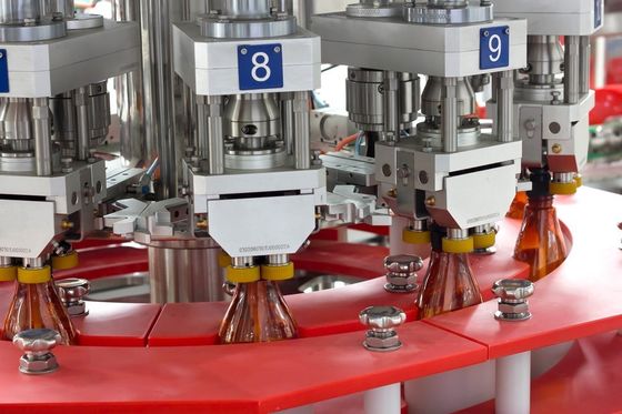 A bomba tampa a máquina tampando giratória