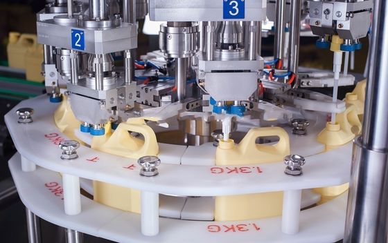 Máquina tampando do ANIMAL DE ESTIMAÇÃO semi automático/garrafa plástica