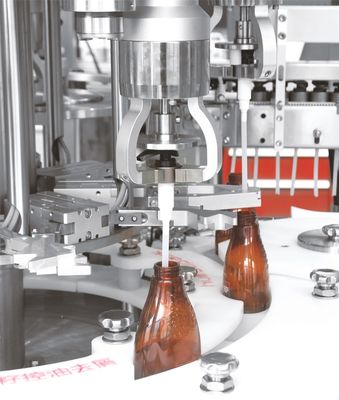 máquina automática do capsulador da garrafa 4KW com alimentador do tampão